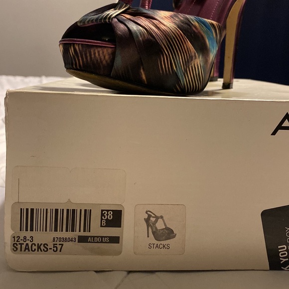 ALDO STACKS size 38 - Picture 4 of 4